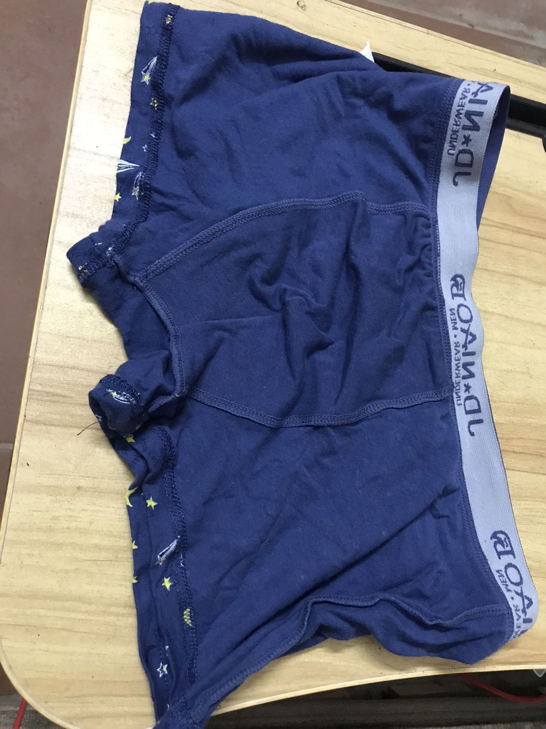 vải k được thoáng mát mặc sẽ bí