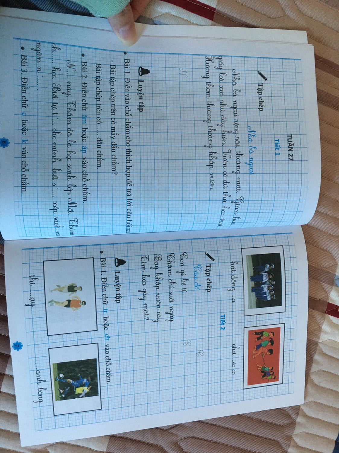 Giao hàng khá nhanh, sản phẩm rẻ, in màu rất đẹp, mua cho em tập viết chữ, khá thích vì có màu sắc sinh động