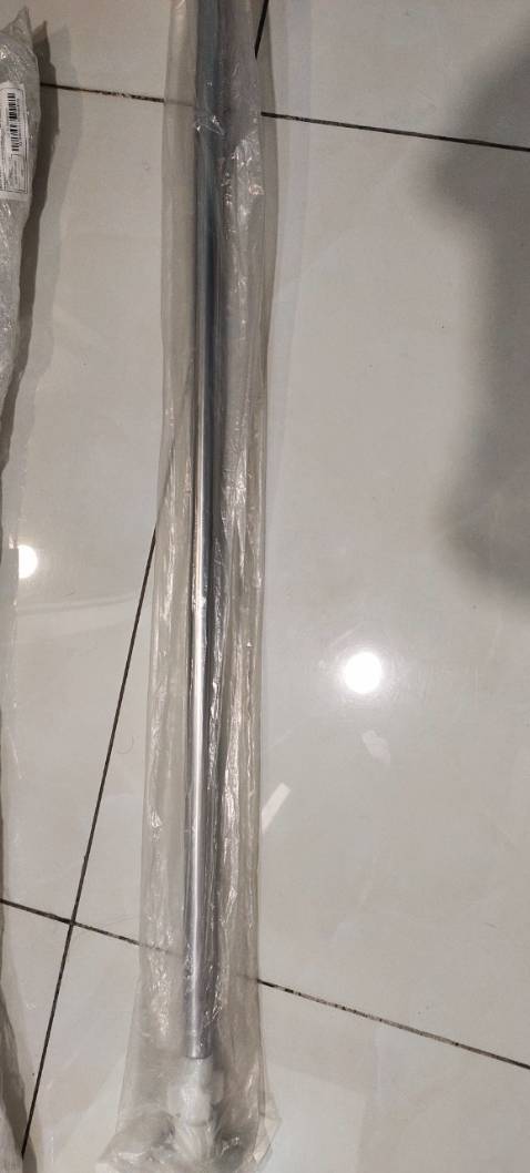 Hi shop , sản phẩm này 160cm, nhưng kéo 160cm kg đủ kích thước , không gắn lên được , shop vui lòng cho đổi lại loại 200cm ah.