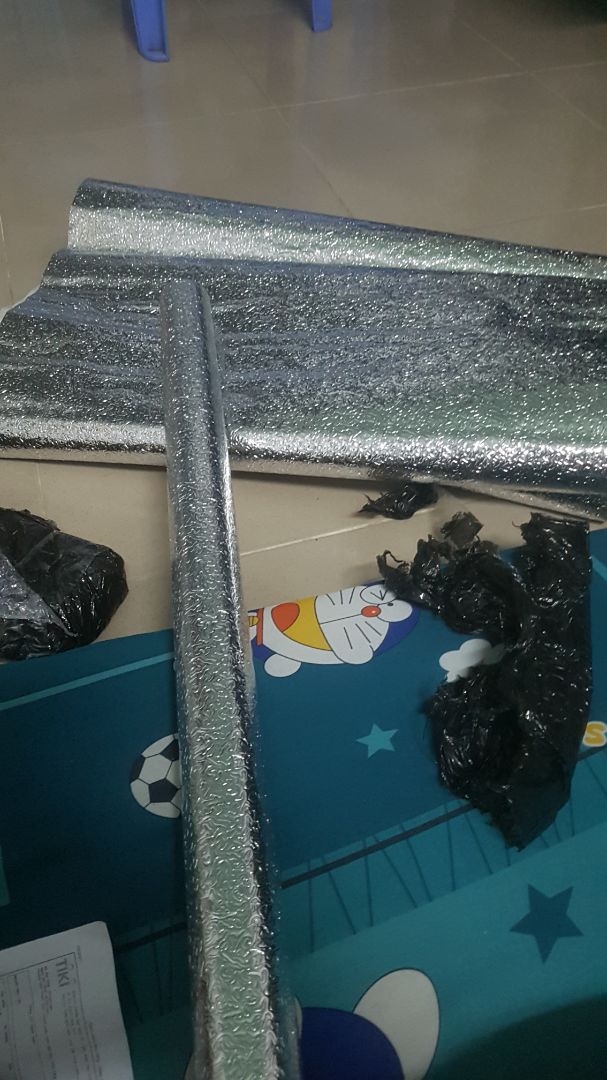 mình đặt mua số lượng là 2 vậy tổng số mình nhận đc phải là 4 cuộn 3mx60cm chứ sao chỉ có  2 cuộn, combo 2 cuộn là *** đảo à