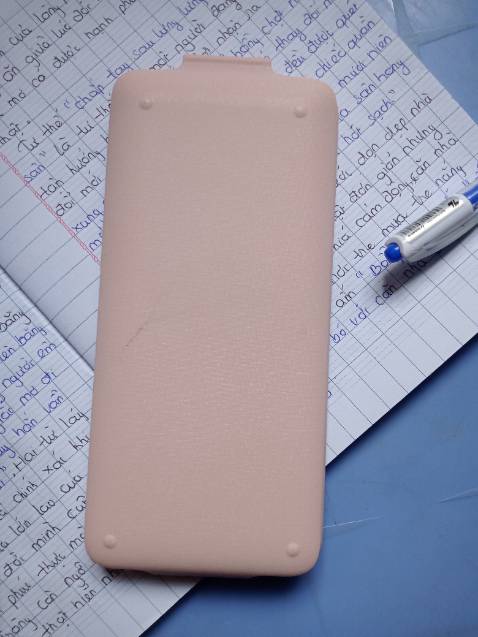 Hàng chính hãng đã kiểm tra 😘
Màu đẹp lắm mọi người, ở ngoài đẹp hơn trong hình cơ, trong hình màu hơi xỉn chứ ngoiaf màu hồng phấn đẹp lắm.
Máy mượt, nhẹ, chắc chắn. Ra kết quả nhanh hơn máy khác nhìu