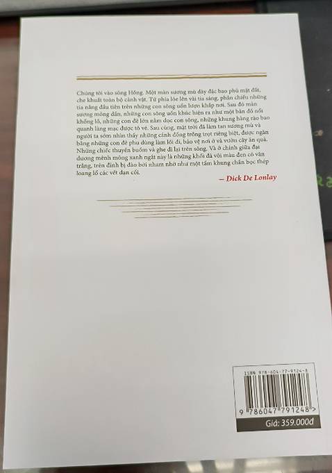 Một cuốn sách thú vị, hành văn kiểu du ký, cung cấp thêm nhiều thông tin về giai đoạn lịch sử còn thiếu nhiều tài liệu của các tác giả trong nước,phản ánh sự thật khách quan, bổ ích cho những người yêu thích bộ môn lịch sử