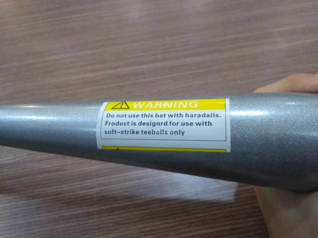 tầm giá này thì chấp nhận chất lượng gậy như vậy, nhìn kĩ chi tiết thì vẫn có chỗ hàn hơi xấu. bên trong rỗng, có tiếng kim loại nhỏ bên trong. trọng lượng tạm được.
Good. tầm giá này thì chấp nhận chất lượng gậy như vậy, nhìn kĩ chi tiết thì vẫn có chỗ hàn hơi xấu. bên trong rỗng, có tiếng kim loại nhỏ bên trong. trọng lượng tạm được.
Good.