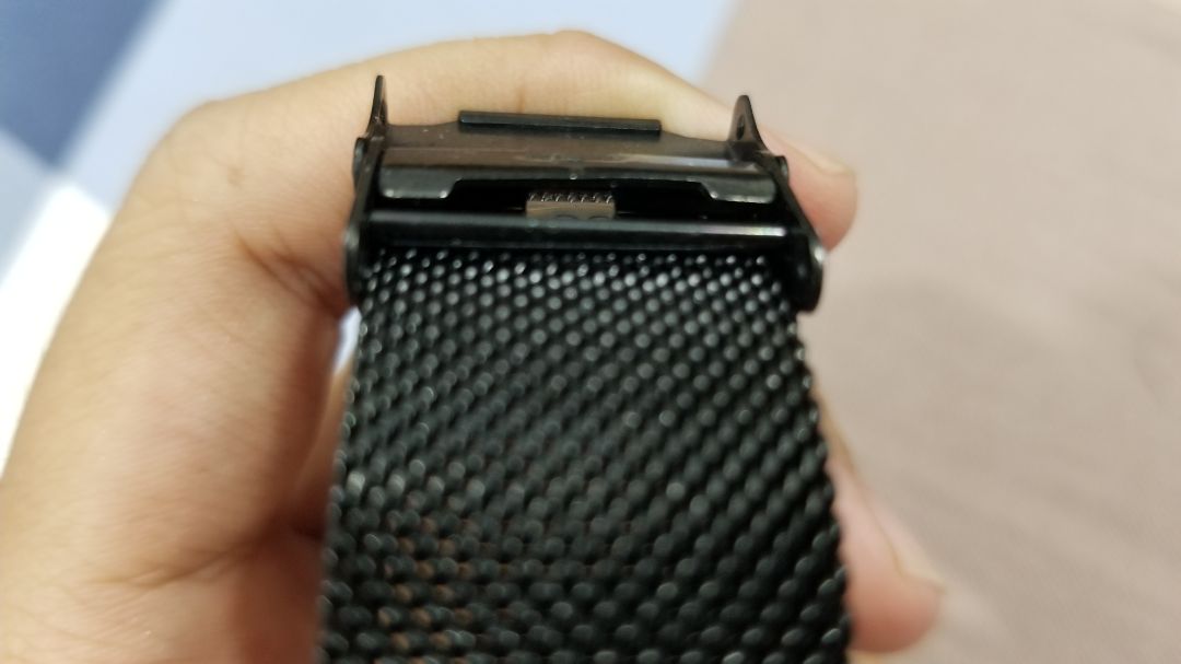 dây bị trầy lúc khui hàng kiểm tra, chỉnh nấc bé nhất nhưng vẫn hơi rộng
điểm cộng là dây dày hoàn thiện tốt dù khóa khá cứng, khui được ra thì bị méo dây bị trầy lúc khui hàng kiểm tra, chỉnh nấc bé nhất nhưng vẫn hơi rộng
điểm cộng là dây dày hoàn thiện tốt dù khóa khá cứng, khui được ra thì bị méo