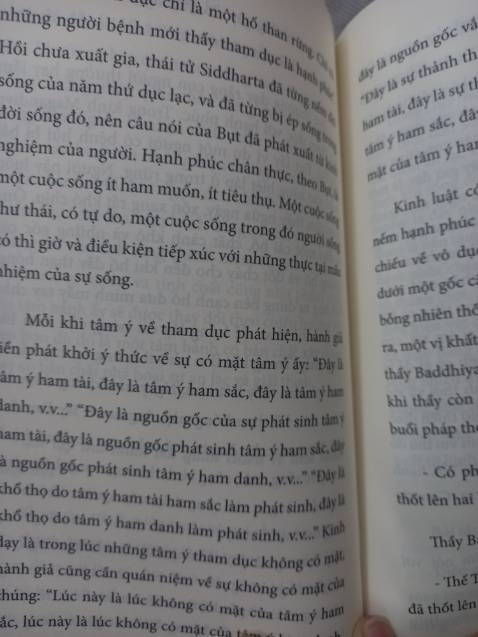 Quyển sách mang những thông tin hướng dẫn của cố Thiền sư Thích Nhất Hạnh về phương pháp tu tập để đạt được nếp sống tỉnh thức trong cuộc sống hàng ngày