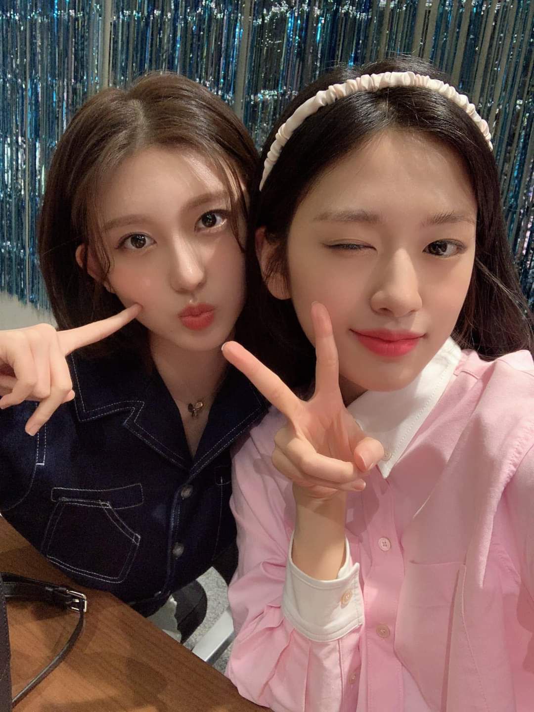 Giao hàng nhanh. Shipper thân thiện. Sản phẩm tốt. Giao hàng nhanh. Shipper thân thiện. Sản phẩm tốt.