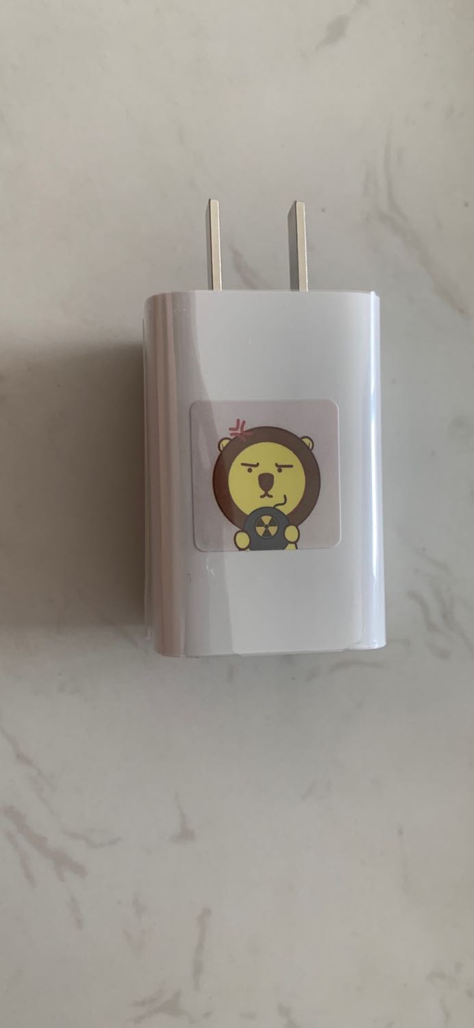 Đóng gói cẩn thận. Cầm chắc tay. Chất lượng phải qua thời gian sử dụng mới đánh giá được.