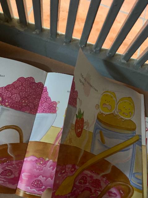 sách chính hãng nên mua rất yên tâm, lại giao tiki trong 2 tiếng nên nhận nhay trong ngày, cho shop 5 sao