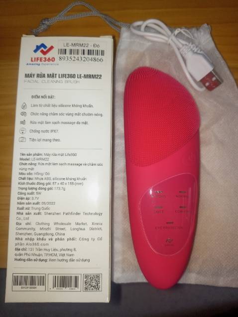 Sản phẩm tốt đánh bay mọi bụi bẩn cặn bã dầu thừa da sáng thấy rõ lên mỗi lần, mình da dầu sài chế độ 1 strong, massage tầm 1phút30s là được