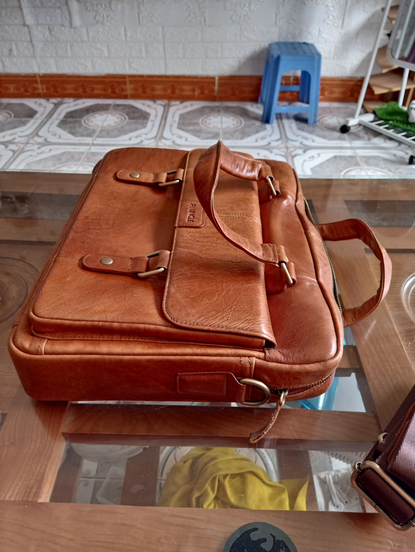 người nghèo nên mua. sử dụng được 10 năm mỗi năm 100k. hàng đẹp, giao nhanh, chất lượng tốt