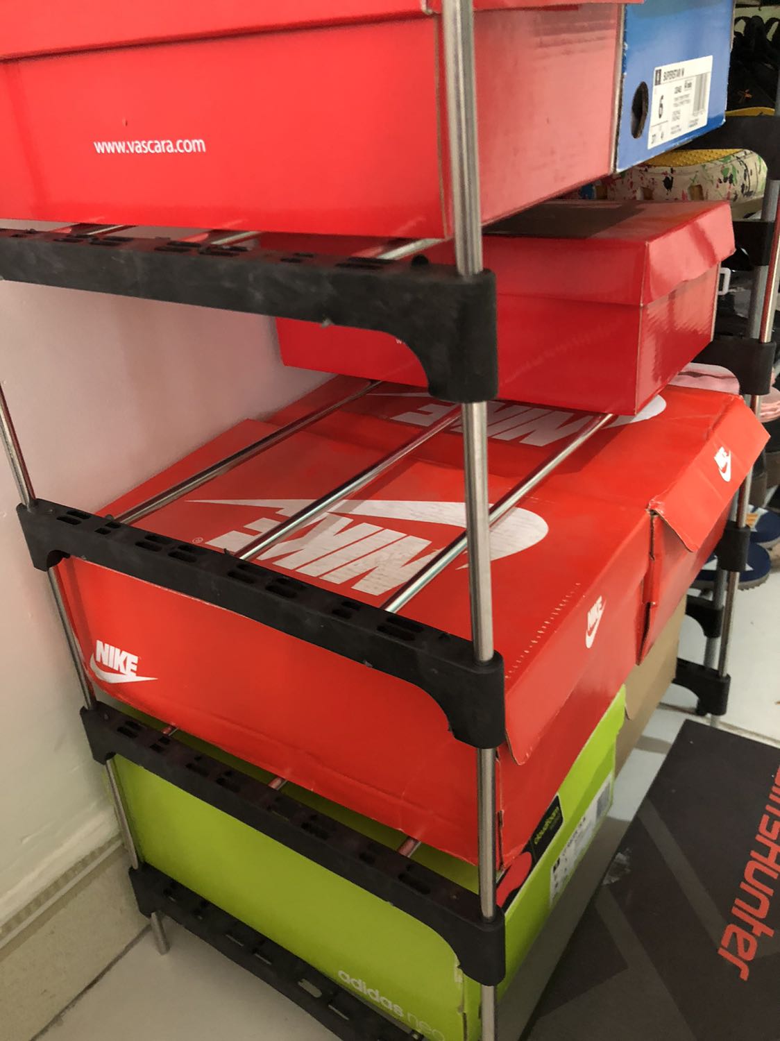 Hàng không đúng mô tả, chất lượng gia công khá tệ, chỉ có 3 thanh ngang nhưng cũng khá cứng cáp