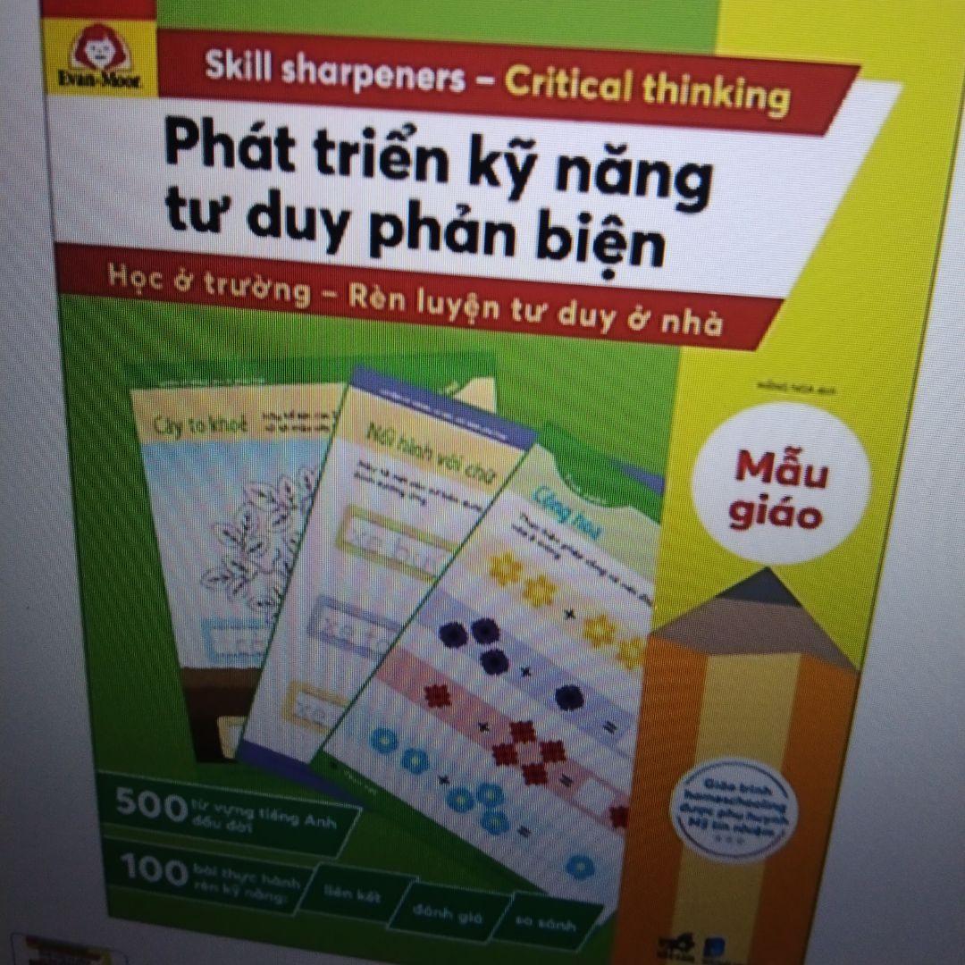 sách gồm 4 cuốn, mình mua cho con đọc, nội dung dễ hiểu cho trẻ con, phụ huynh nếu muốn phát triển con sớm thì có thể cân nhắc