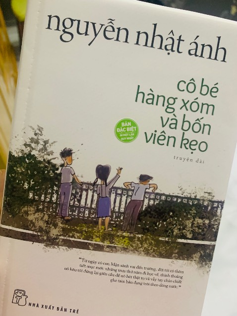 Nhận hàng sớm, bên NXB đóng gói kỹ.
Đọc vài trang thấy cũng khá thú vị.