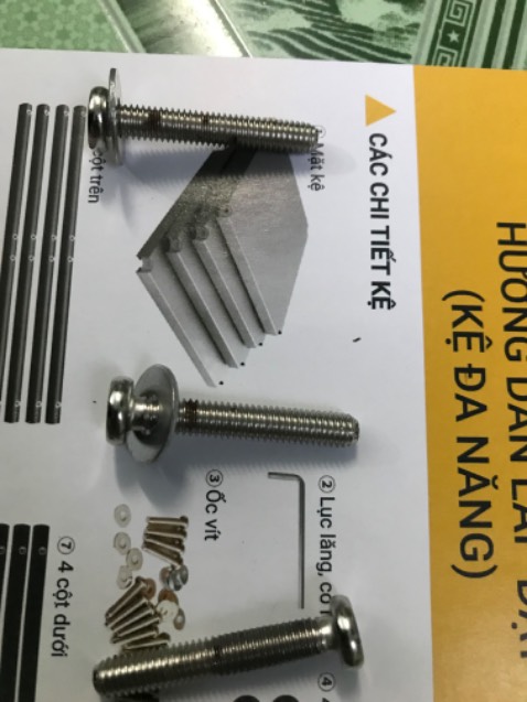 Rất hài lòng. Chỉ có 2 chõi chưa ưng: ốc vặn bị rỉ sét hết 3 con, mặt kệ có vẻ hơi mỏng. Bỏ lò vi sóng lên bị thụng.