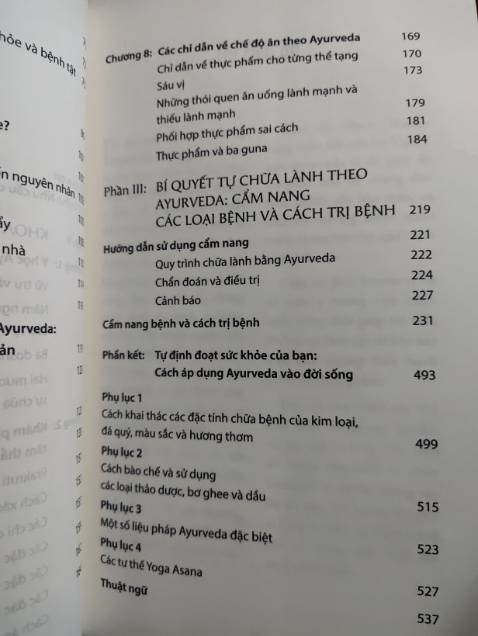 Không đơn giản và nhạt như những cuốn sách của Thái Hà khác, cuốn này có rất nhiều kiến thức thú vị, từ chữa bệnh tới dưỡng sinh, gần với Yoga, Thiền và tương đối gần y học Trung Quốc!