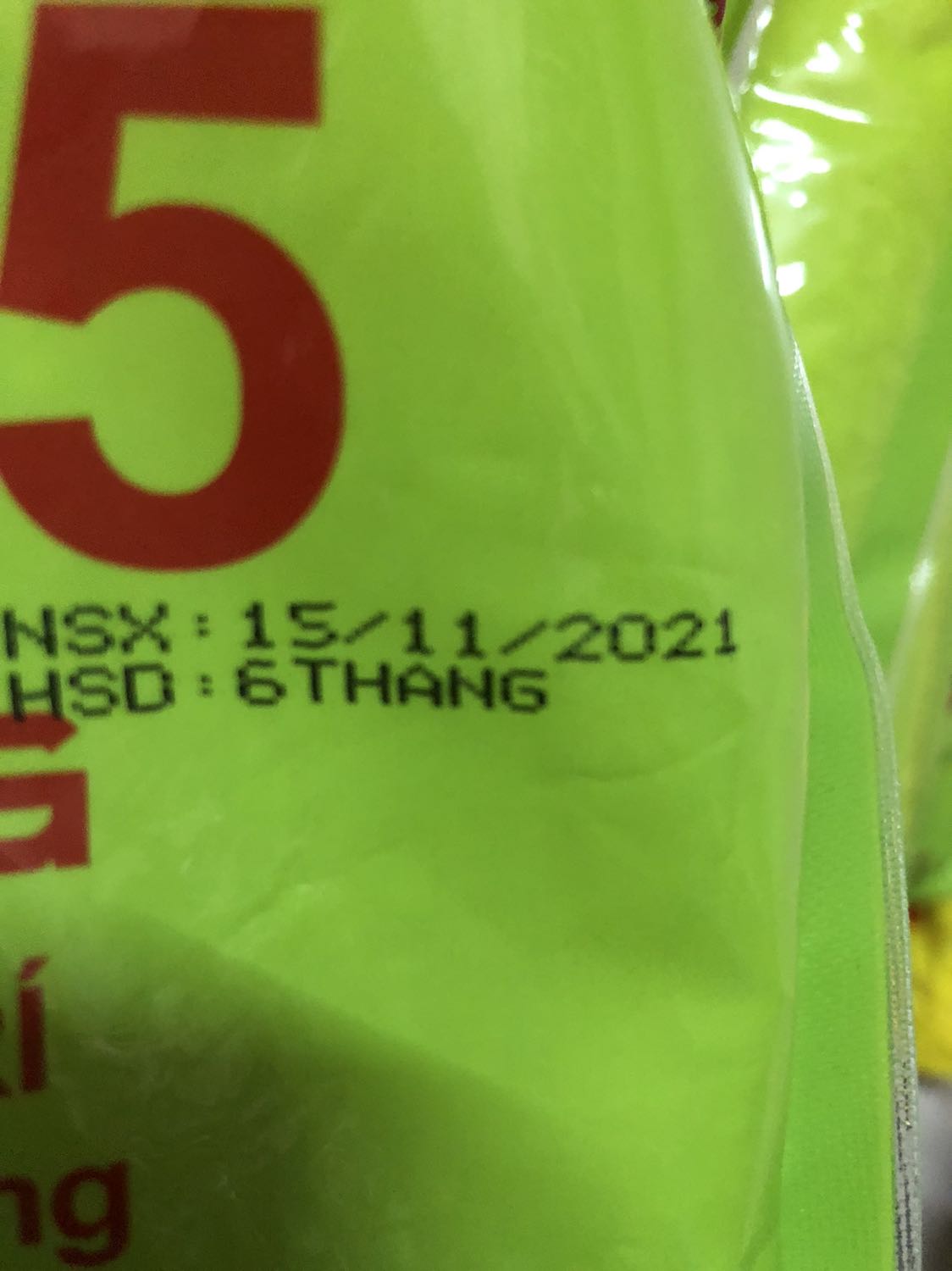 Lần đầu tiên mua gạo ơnline rất hài lòng với dịch vụ của Tiki, giao hàng nhanh, gạo ngon đúng thương hiệu, có cả tem chống hàng giả, giá lại tốt nữa. Date mới tháng 11 luôn. Rất hài lòng, sẽ ủng hộ shop lâu dài Lần đầu tiên mua gạo ơnline rất hài lòng với dịch vụ của Tiki, giao hàng nhanh, gạo ngon đúng thương hiệu, có cả tem chống hàng giả, giá lại tốt nữa. Date mới tháng 11 luôn. Rất hài lòng, sẽ ủng hộ shop lâu dài