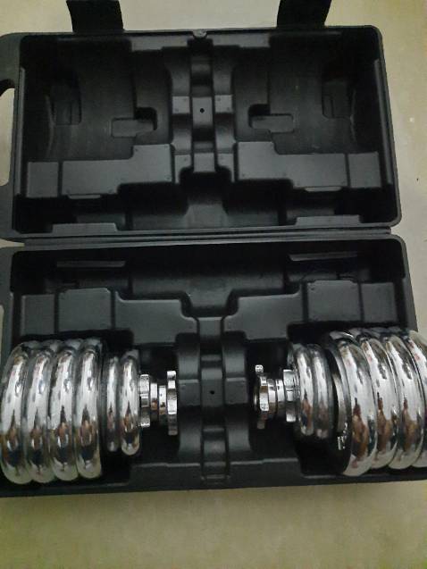 Do chủ quan nên không quay video lại, mọi người mua hàng thì nhớ quay video lại để dễ được xử lý hàng thiếu