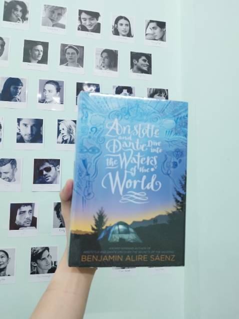 Sách đẹp, bìa cứng, màu in chất lượng. Giấy mềm, vàng ngà hoài cổ. Nội dung tuyệt vời, phần tiếp theo của quyển một. Very educational and enlightened love story.