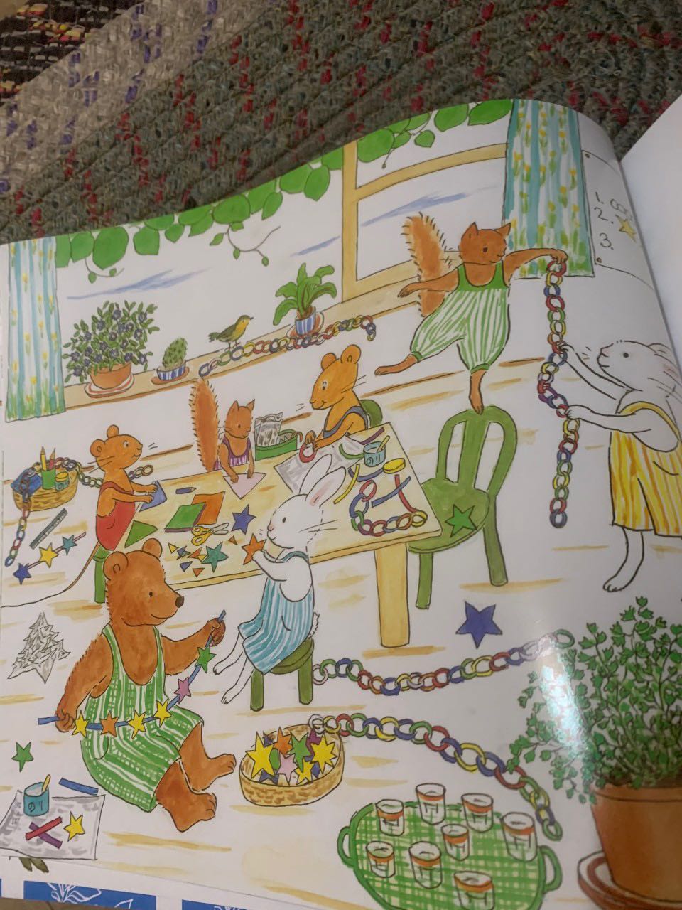 rất thích sách của mogu, nội dung phù hợp với 2 bé nhà mình. con rất yêu sách rất thích sách của mogu, nội dung phù hợp với 2 bé nhà mình. con rất yêu sách