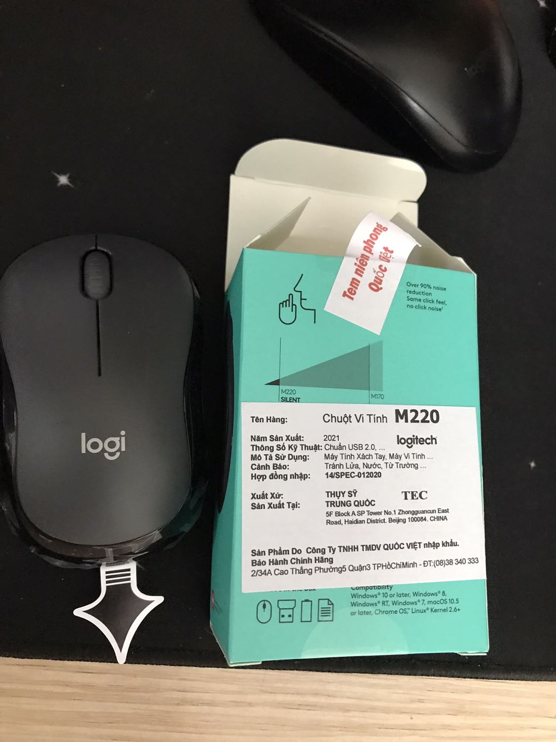 Đặt 13h50 mà 14h30 đã giao, nhanh như chớp, hàng niêm phong đầy đủ mới tinh, *** thử thấy chuột nhạy, bền hay ko thì sử dụng lâu mới biết, trc đây mua siêu thị con logitech B1000 có dây 29k mà dùng 5 năm rồi vẫn ổn, giờ thay bằng loại ko dây cho đỡ vướng víu