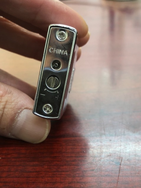 Hàng không giống như quảng cáo, đặt mua hàng chính hãng mà chuyển về hàng CHINA.