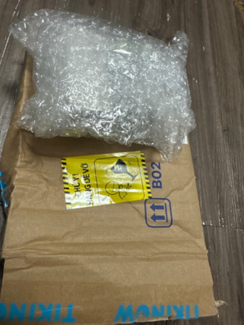 Mềm, dẻo nhưng thấy bình thường, ko gì nổi trội, không đẹp như hình shop đăng