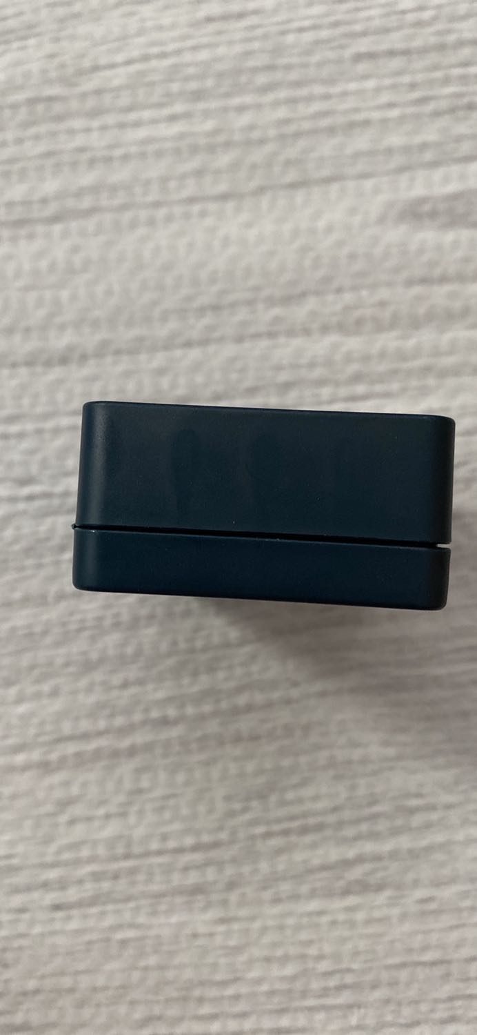 Sáp chất lượng, tem tag đầy đủ. Tóc không bị bết khi vuốt sáp này. Tạo phồng dễ dàng.