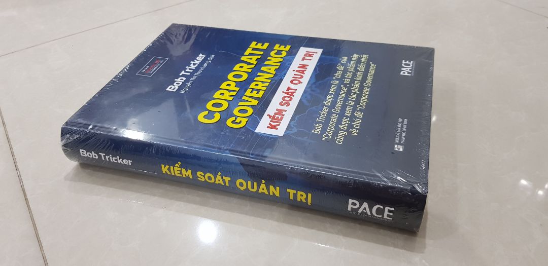 Rất hài lòng. Sản phẩm đóng gói cẩn thận. Sách bìa cứng rất đẹp. Nội dung chưa đọc nên sẽ review sau.