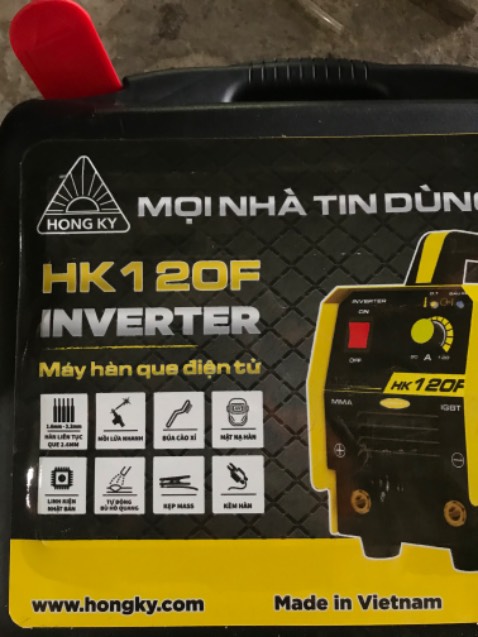 Mình nhận hàng có bị vỡ cái kính của mặt nạ hàn do vận chuyển. Báo tiki, và shop đã xử lý cực kỳ nhanh chóng.
Còn về chất lượng máy hàn Hồng Ký thì rất tốt rồi.
Mình xài đc 2 lần rồi, hàn tốt quá.
5 sao