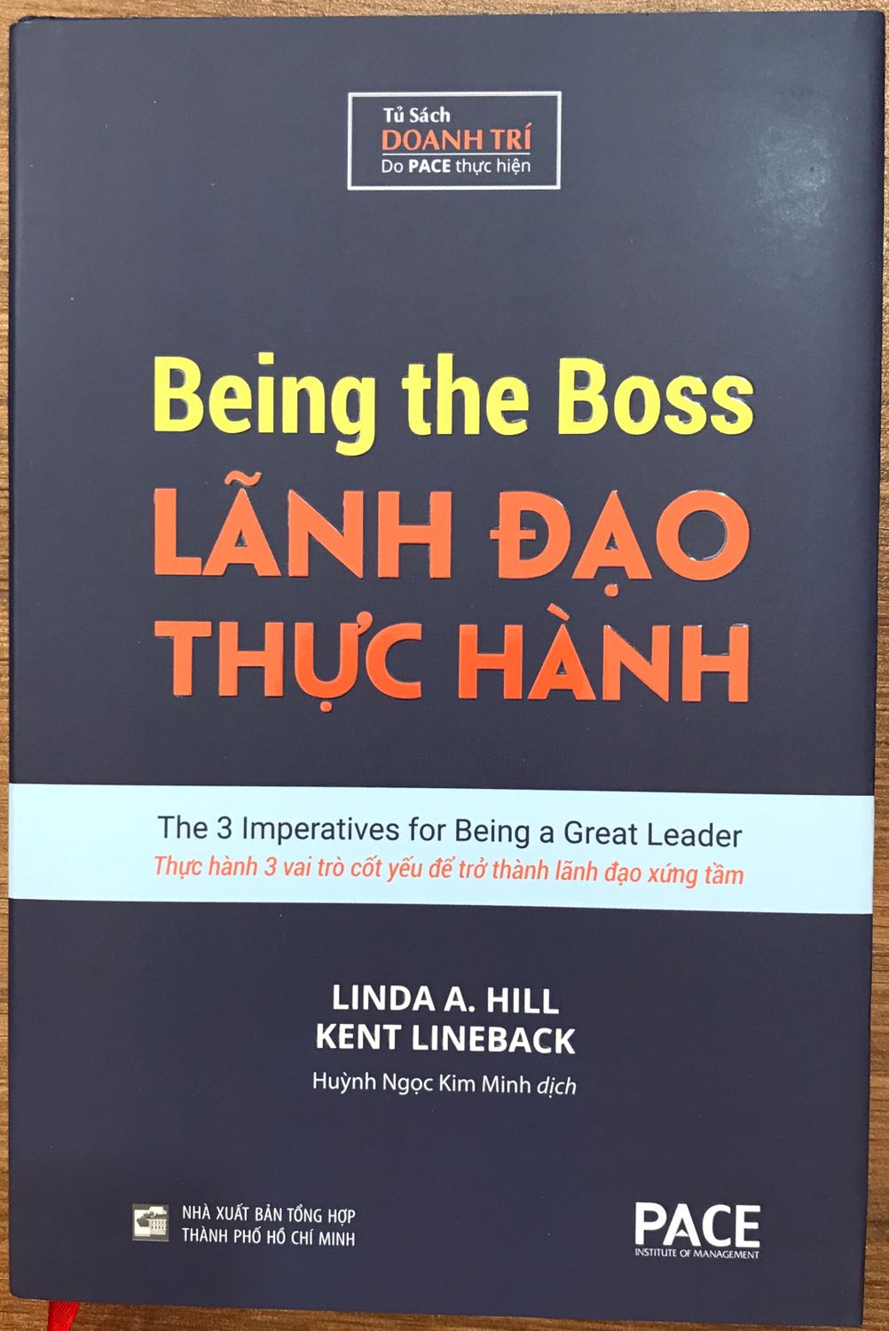 Sách hay và đóng bìa đẹp. Rất đáng mua nếu quan tâm đến lĩnh vực lãnh đạo.