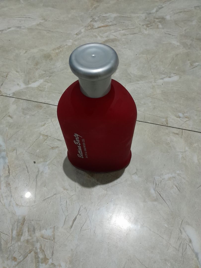 Sản phẩm tốt.mùi thơm dễ chịu