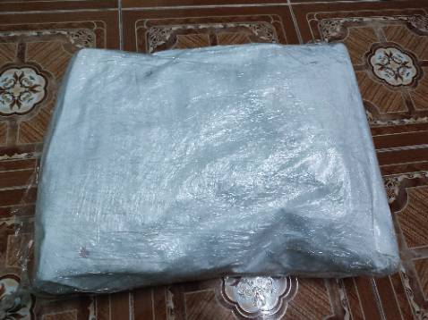 Mèo mình ăn rất tốt, lúc trước toàn mua bịch 2 kg. Nay phải tậu bịch 10kg mới đủ tụi nhỏ ăn 😂.
Đóng gói kỹ, bịch hạt còn nguyên vẹn không bị rách. Hàng mới nên date còn khá xa