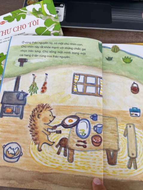 Mẩu chuyện ngắn dễ thương in hình màu săc đẹp hài hoà thu hút