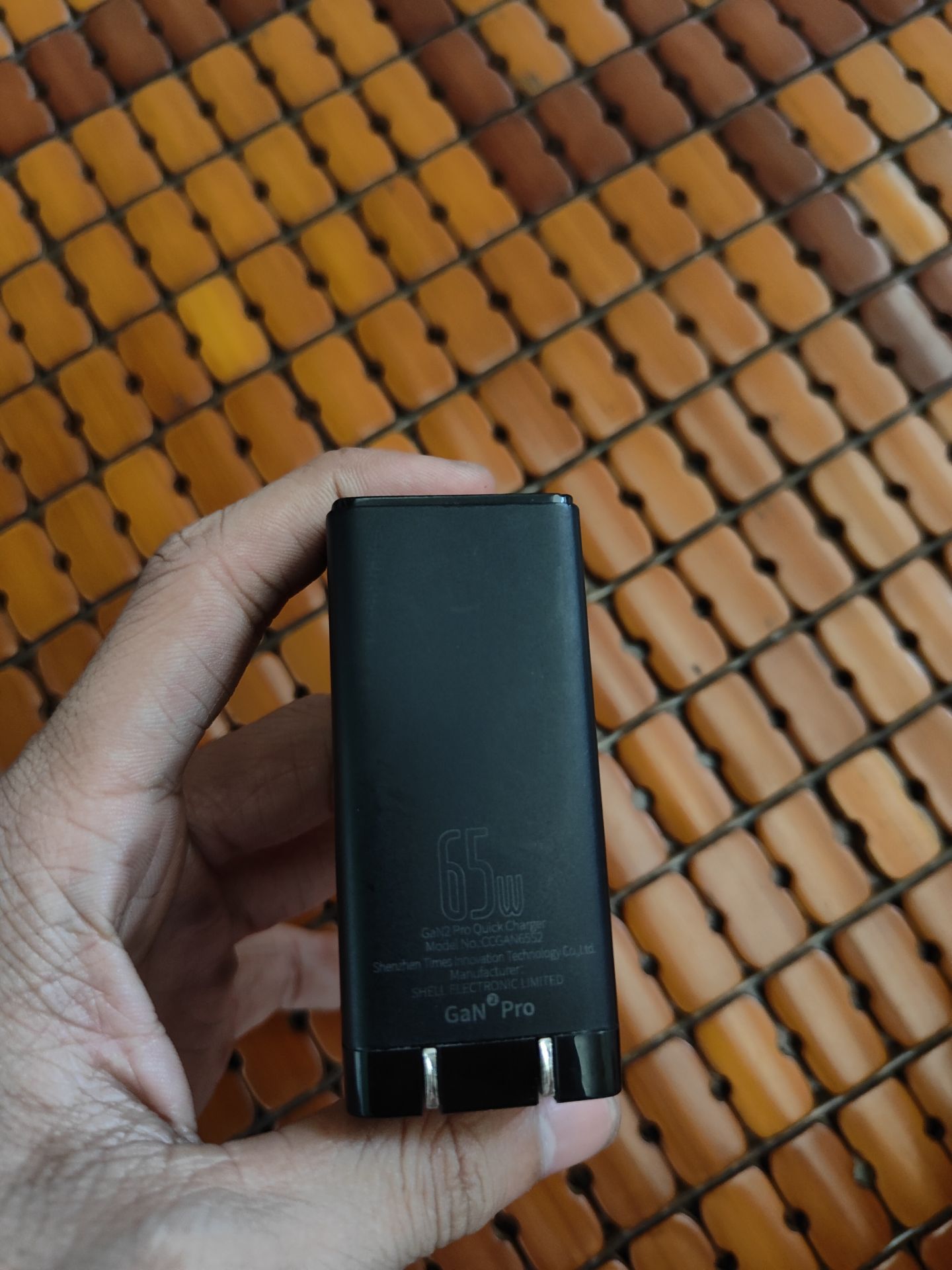 chất lượng tốt, sạc nhanh chất lượng, giá ok vì mua lúc sale nên ổn áp trong tầm giá