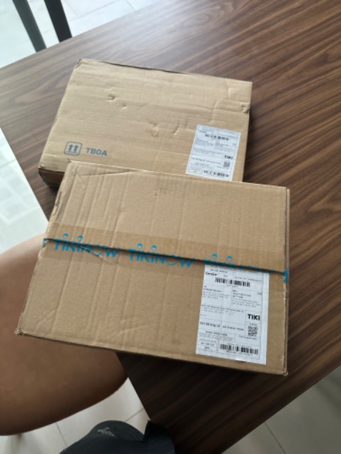 Sách xịn xò lắm luôn, đặt sách là cứ tin tưởng tiki thoaiiiii