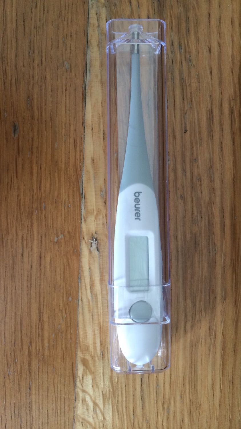 Đầu đo mềm, linh động.
Kết quả đo hiện thị số trực quan.