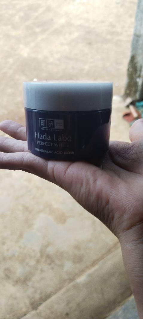 Giáo hàng nhanh shipper rất nhiệt tình còn sản phẩm chưa sử dụng nên chưa biết sản phẩm tốt sẽ phản hồi và ủng hộ tiếp ạ