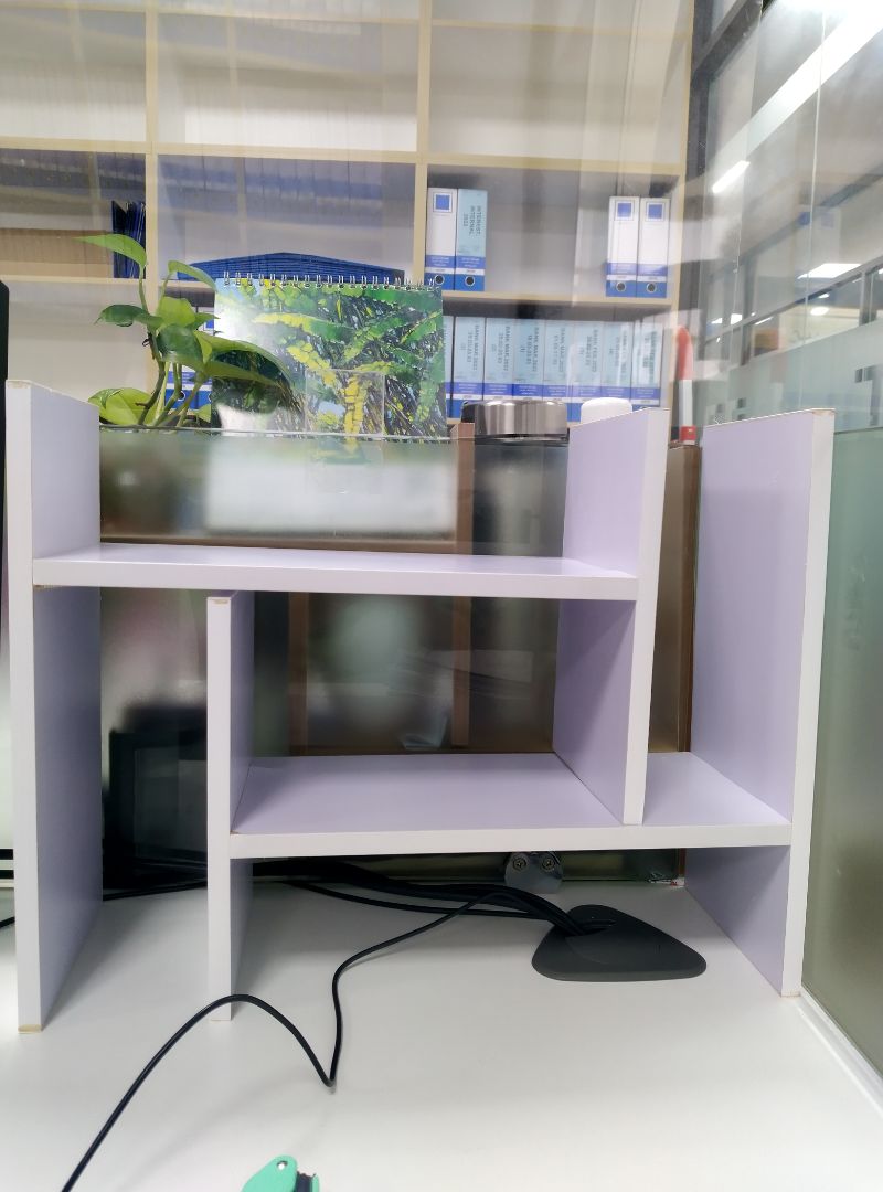 Hàng bong tróc, vênh lệch. Nói chung của rẻ của ôi.