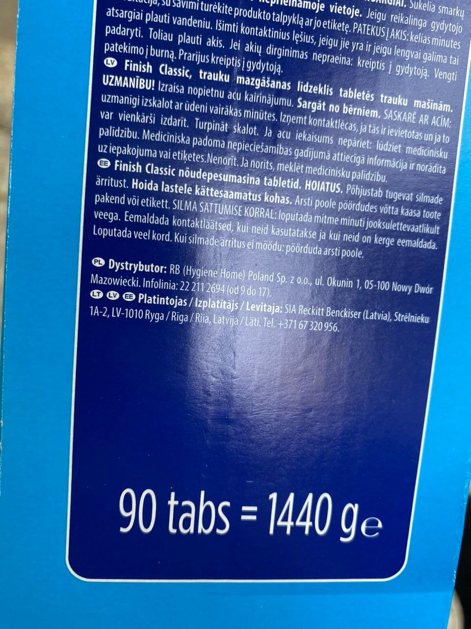Đã mua nhiều lần, shop giao đúng mẫu mã, date mới, đóng gói chắc chắn, hàng chất lượng dùng rất tốt