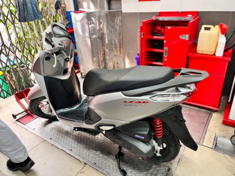 Lần đầu mua món hàng giá trị qua Tiki, phải nói là cực kỳ ưng ý, mua xe qua Tiki, nhận xe ở cửa hàng vẫn đc coi và ktra xe trước khi nhận, nhân viên Phát Tiến cực kỳ nhiệt tình, chu đáo. Ai lăn tăn thì cứ mạnh dạn đi ah, kể cả trả góp, trả trước hay thanh toán tại cửa hàng