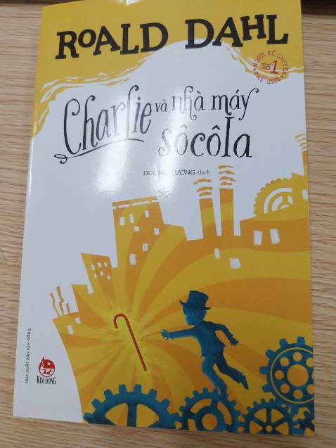 Sách mới, trang trí đc, nd chưa đọc hết