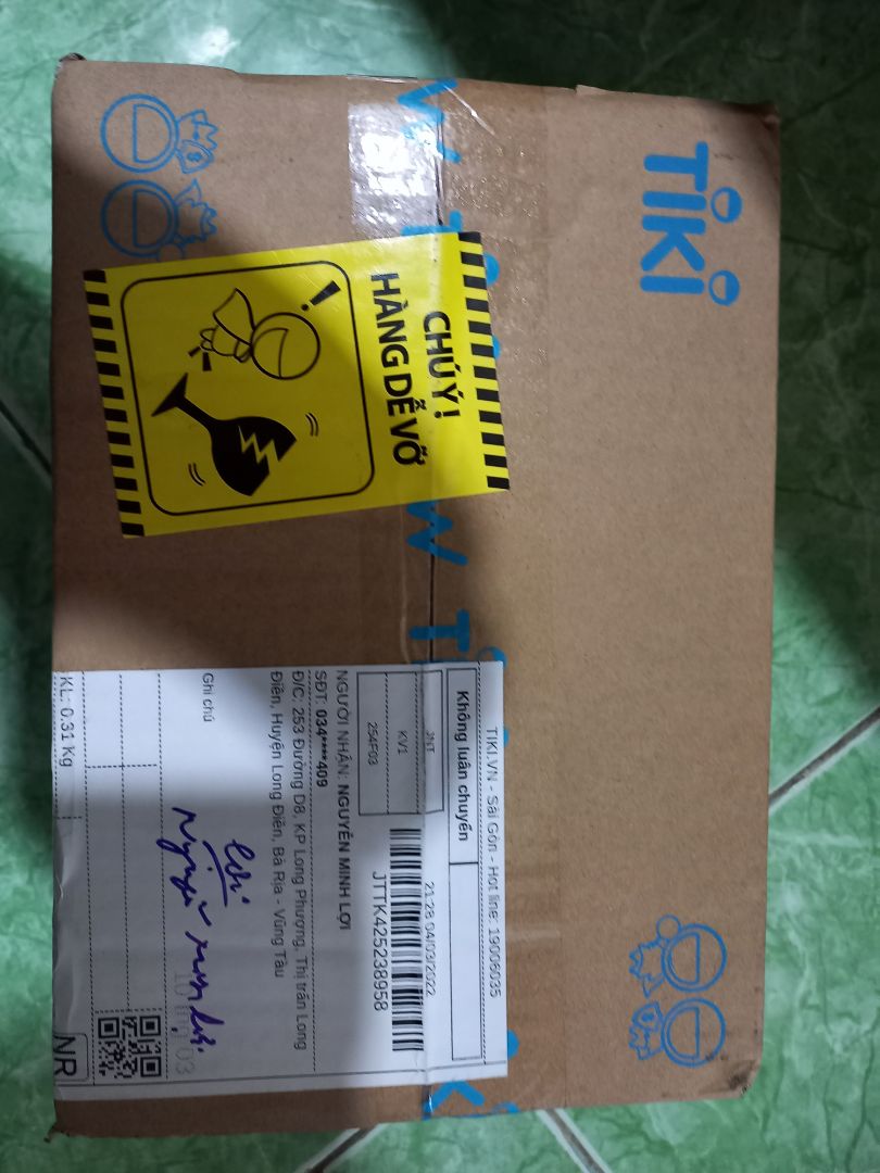 Sản phẩm đúng như hình, truyền dữ liệu nhanh. Đóng gói đẹp, đầy đủ tem mác, chống sốc, giao hàng nhanh. Được tặng vỏ đựng ổ cứng.