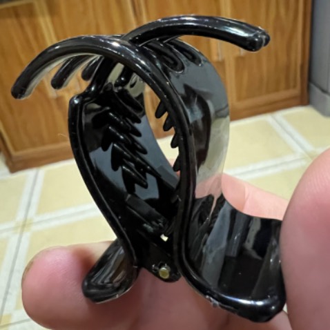 Hàng đẹp, giống hình. Dùng một thời gian mới đánh giá được chất lượng.