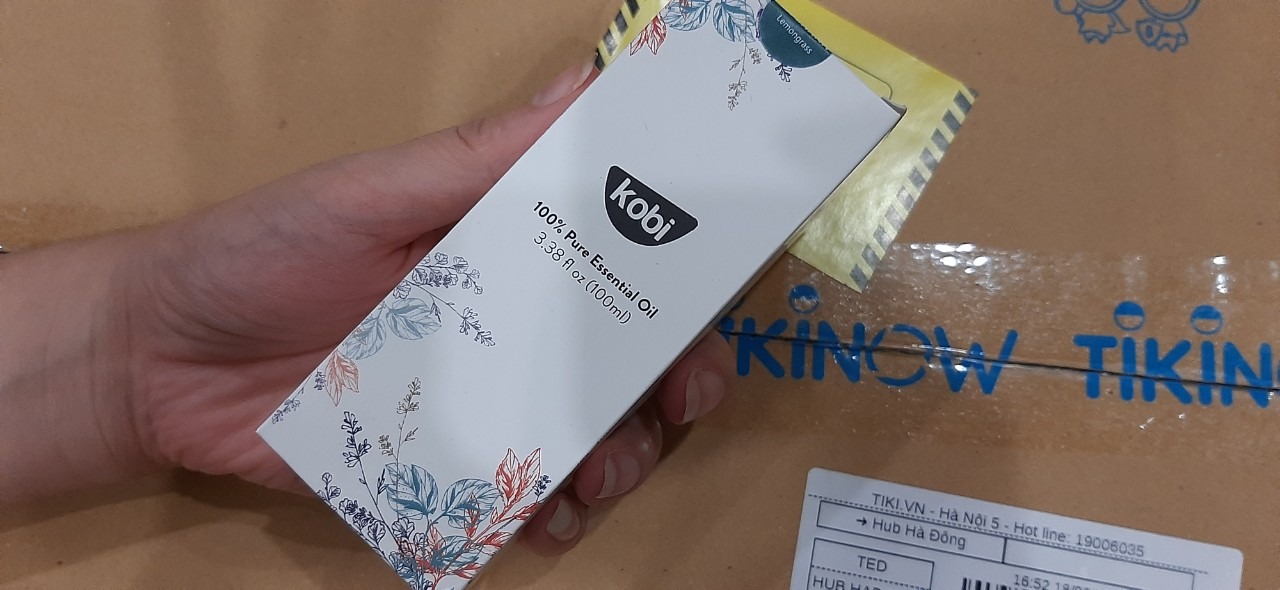 Sản phẩm rất tốt mình đã mua gần chục bình của shop luôn á?? tinh dầu chất lượng lắm mình pha vs dầu oliu massage mặt luôn mịn và sáng da nữa. Tinh dầu sả chanh rất thơm, ngọt và đuổi muỗi cực tốt.