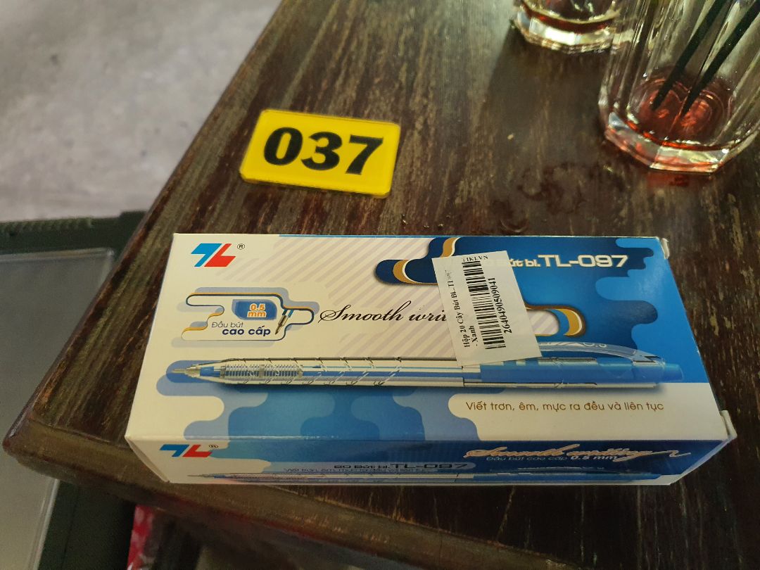 Đúng màu, đủ số lượng, giao nhanh. Mua lần nguyên hộp cho con để học sẽ tiết kiệm hơn rất nhiều.