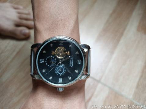 sản phẩm đẹp, chất lượng tốt đúng như mô tả , shop chuẩn bị hàng nhanh gói hàng rất cẩn thận.