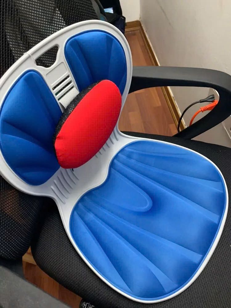 Ghế chỉnh dáng ngồi êm ái tựa êm mua cái này như combo đệm ngồi và tựa lưng 2 trong 1 vậy rất ưng nha shop tư vấn nhiệt tình giao hàng nhanh chất lượng cao nha sẽ mua thêm 1 chiếc cho bé nhà mình để mang đi học ạ