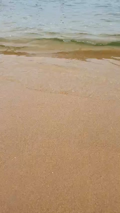 Chất liệu chắc chắn không rỉ vòi xả mạnh dùng rất ổn nên muA