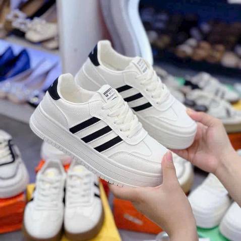 Kdjeb keiebnw keiie jejwv bể khổ