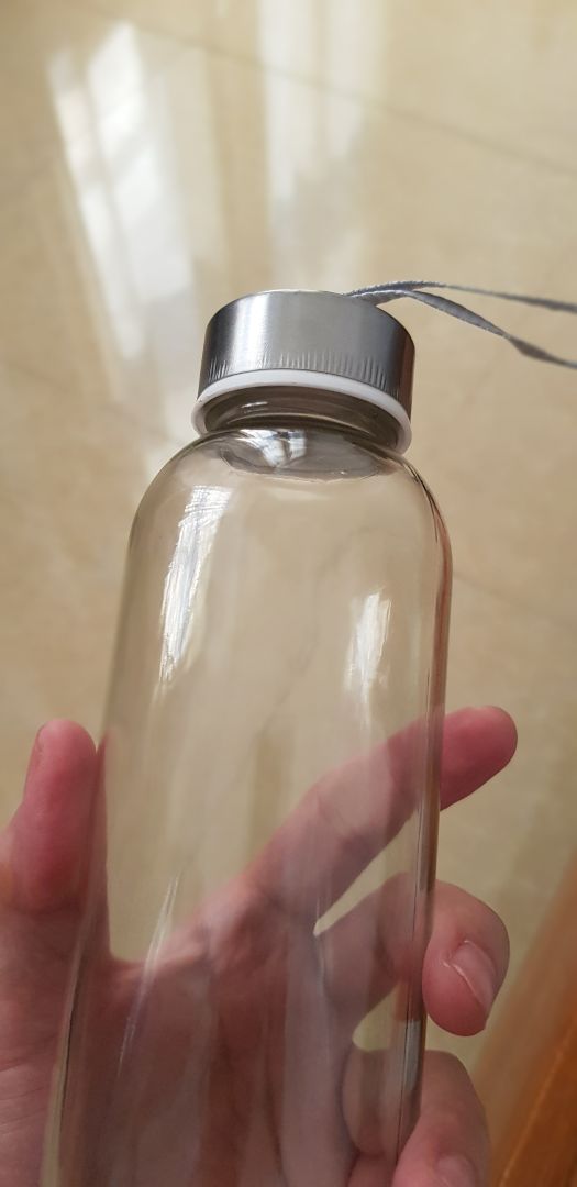 mùi dễ uống, đóng gói kĩ càng, anh giao hàng cũng nhiệt tình. Do mình bị mất ngủ kinh niên nên mua về uống, tuy không phải uống vào là sẽ ngủ ngon nhưng nó cũng giúp được phần nào, cảm thấy uống một thời gian thì triệu chứng khó ngủ giảm được cỡ một phần ba. Mong là uống thêm vài tuần nữa xem có giúp ích được gì cho giấc ngủ hơn không.